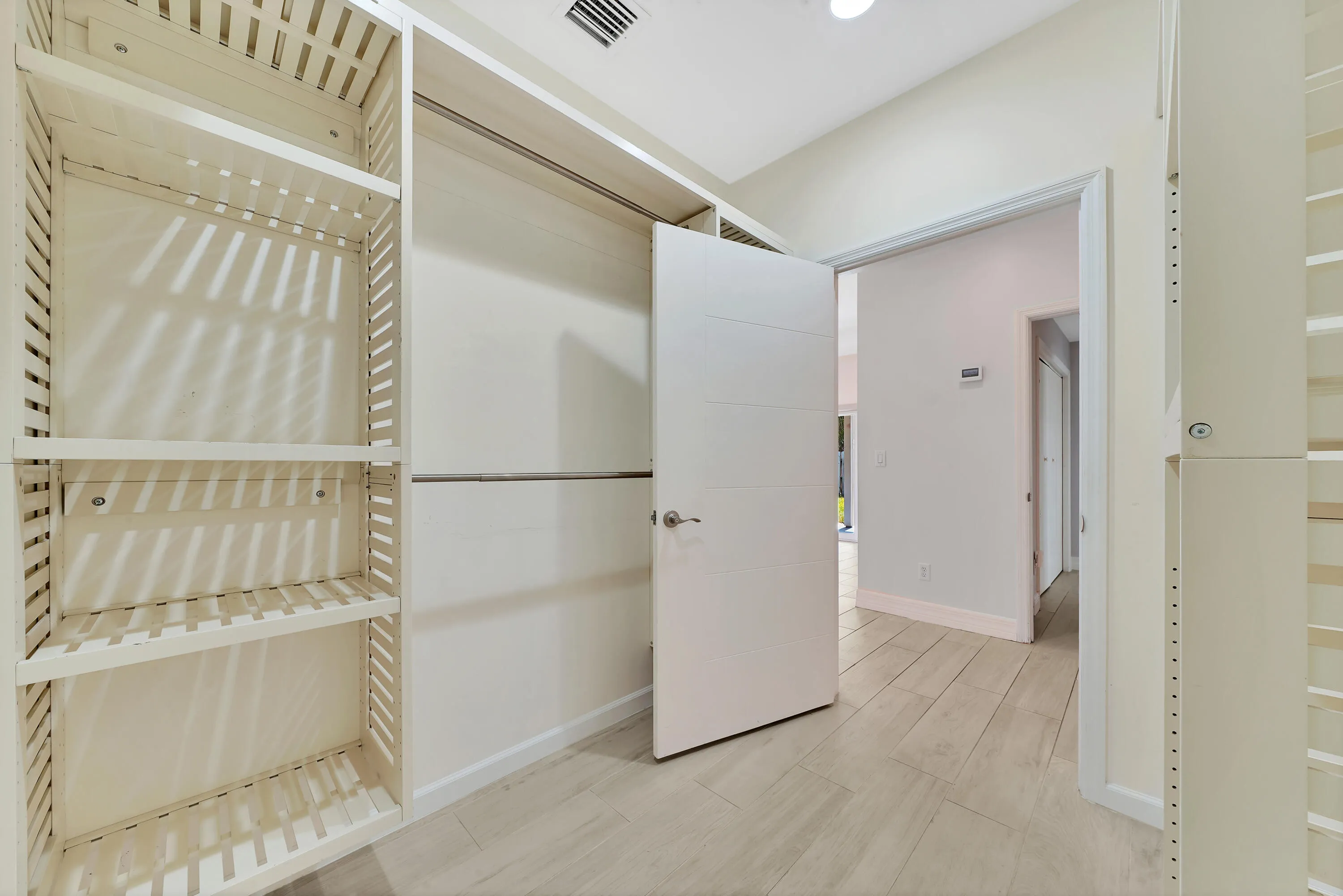 13 Master Closet (2)