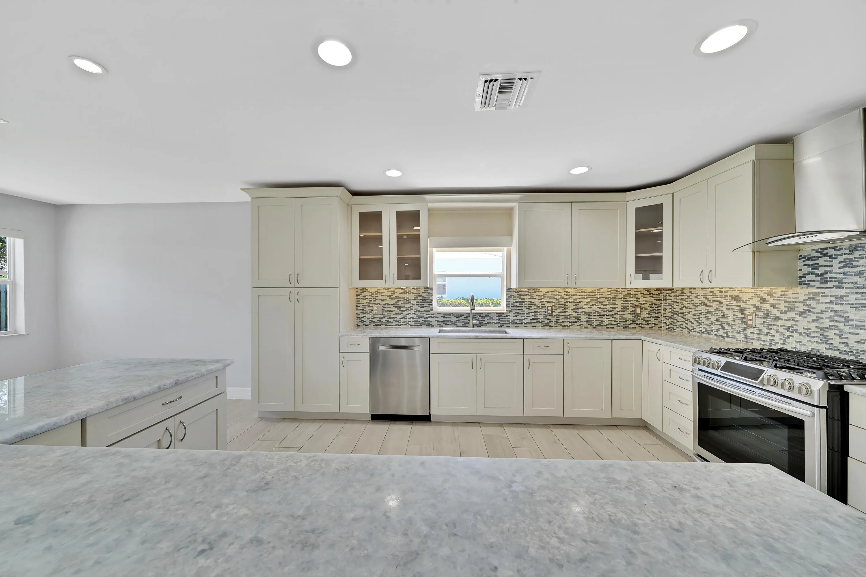 5 Kitchen (4)