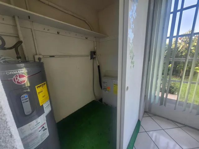 FL Rm Water HEater in closet