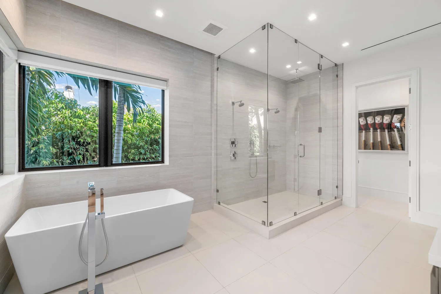Upstairs Bathroom 1