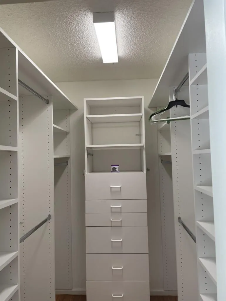 Walking Closet Mater Br