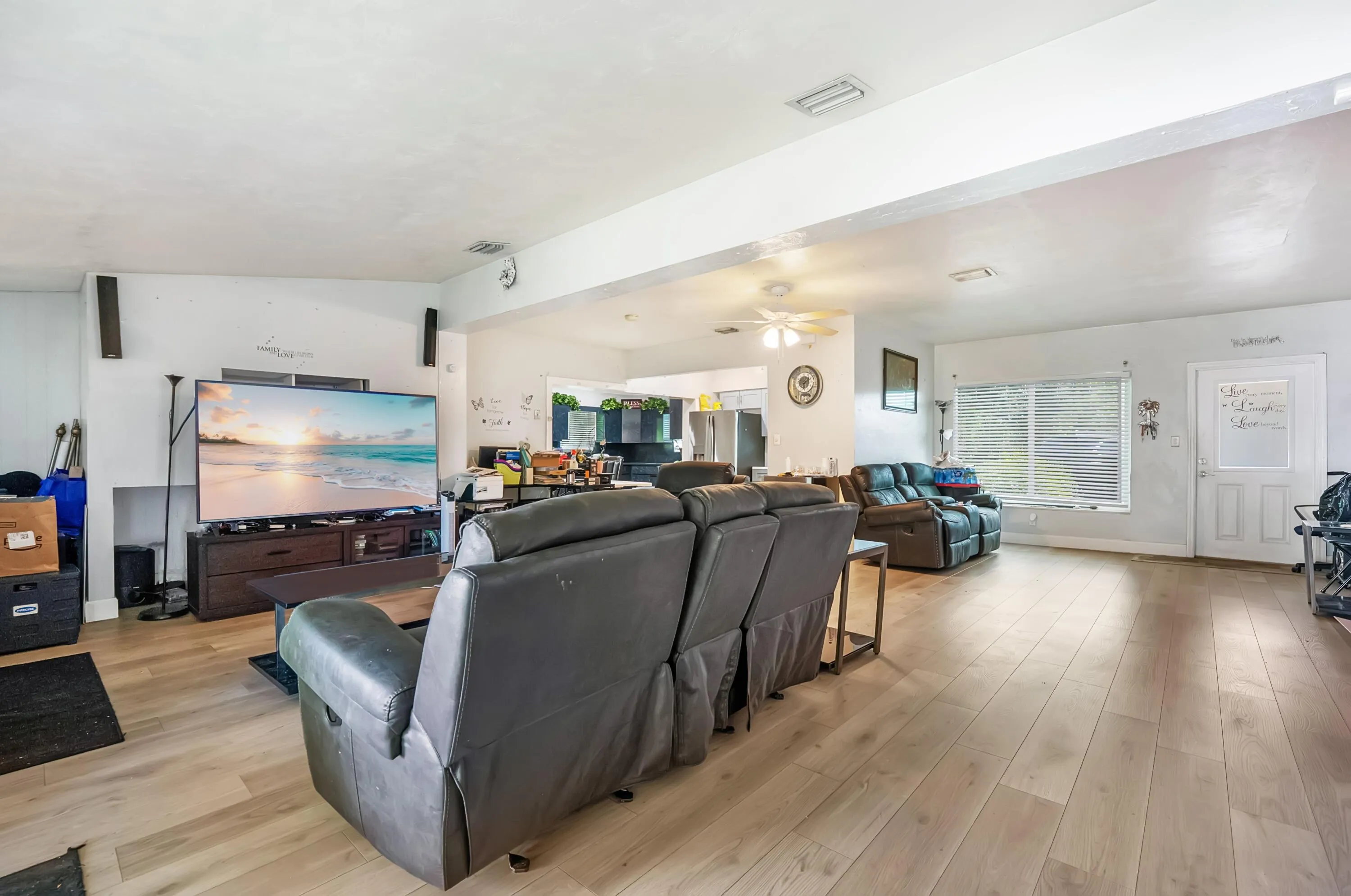 003_trevisuality_3250_glendale_blvd-3_24