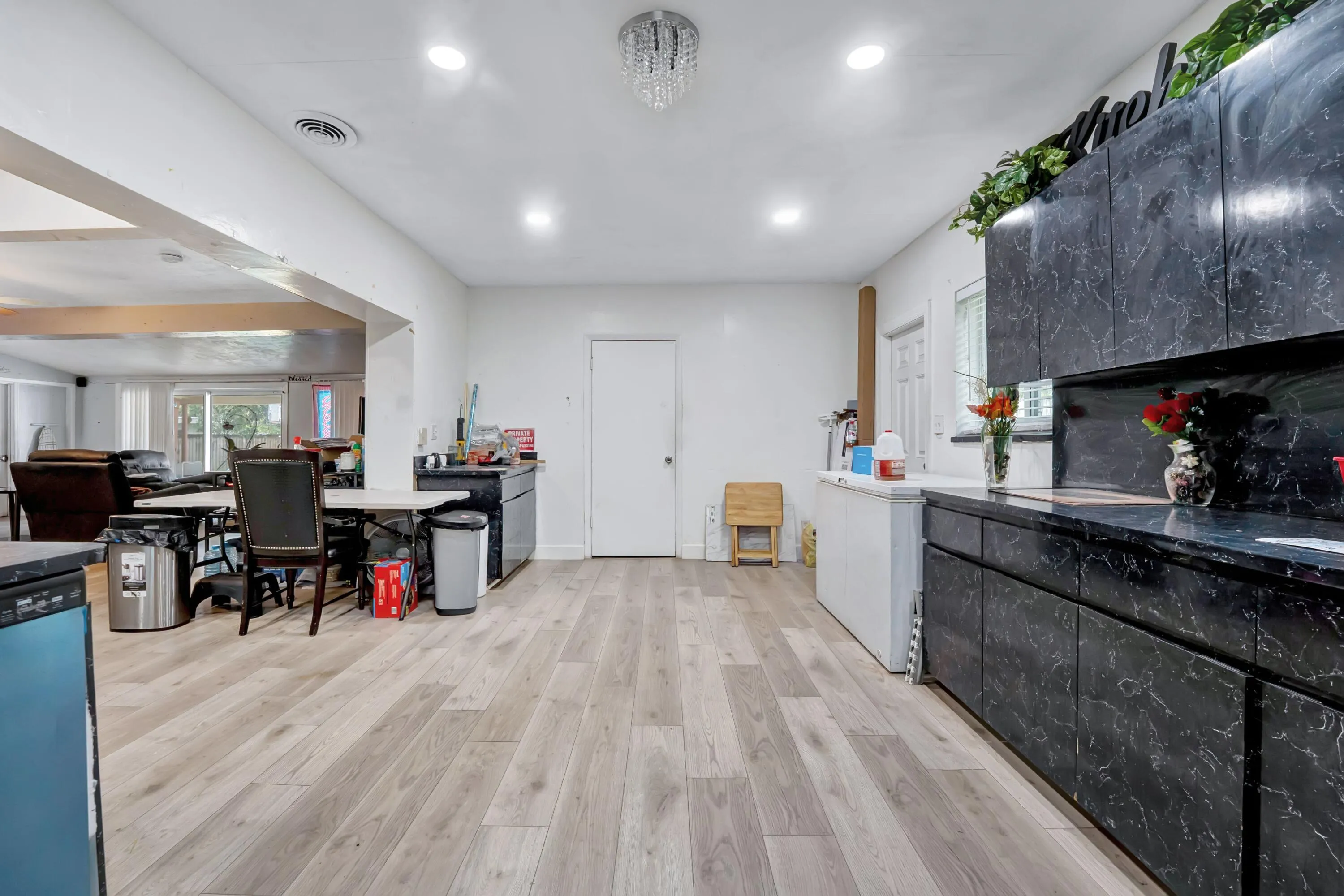 006_trevisuality_3250_glendale_blvd-6_77