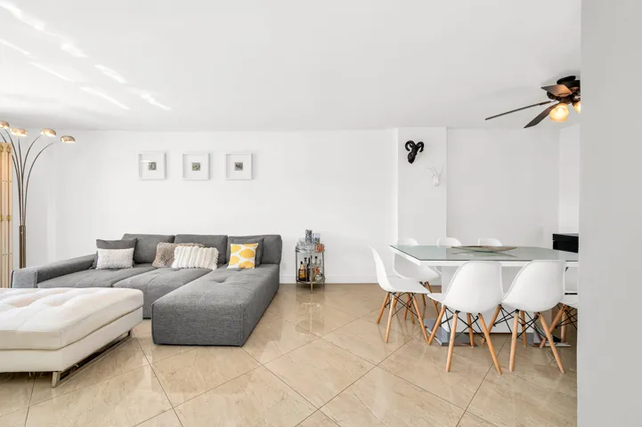 Living Room/Dining Room