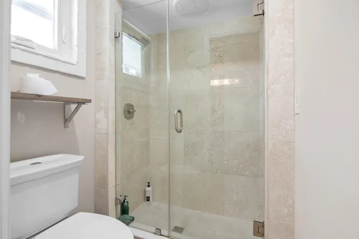19 Pinehill Trail E_021