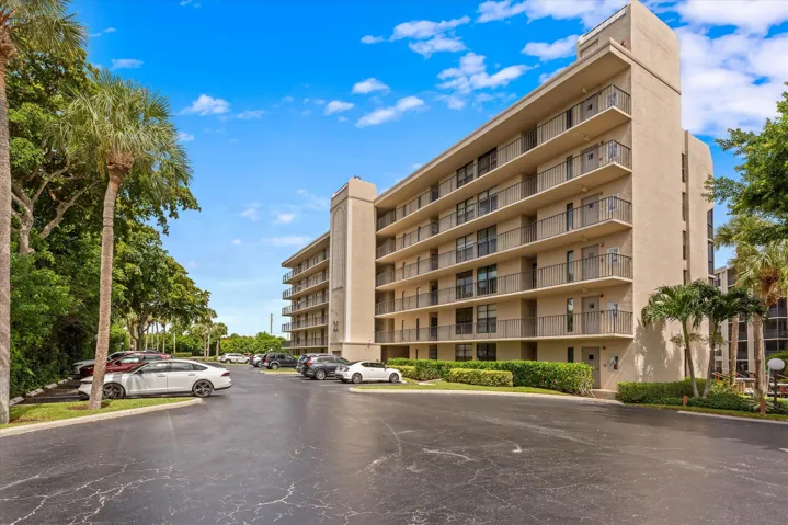 21 Royal Palm Building