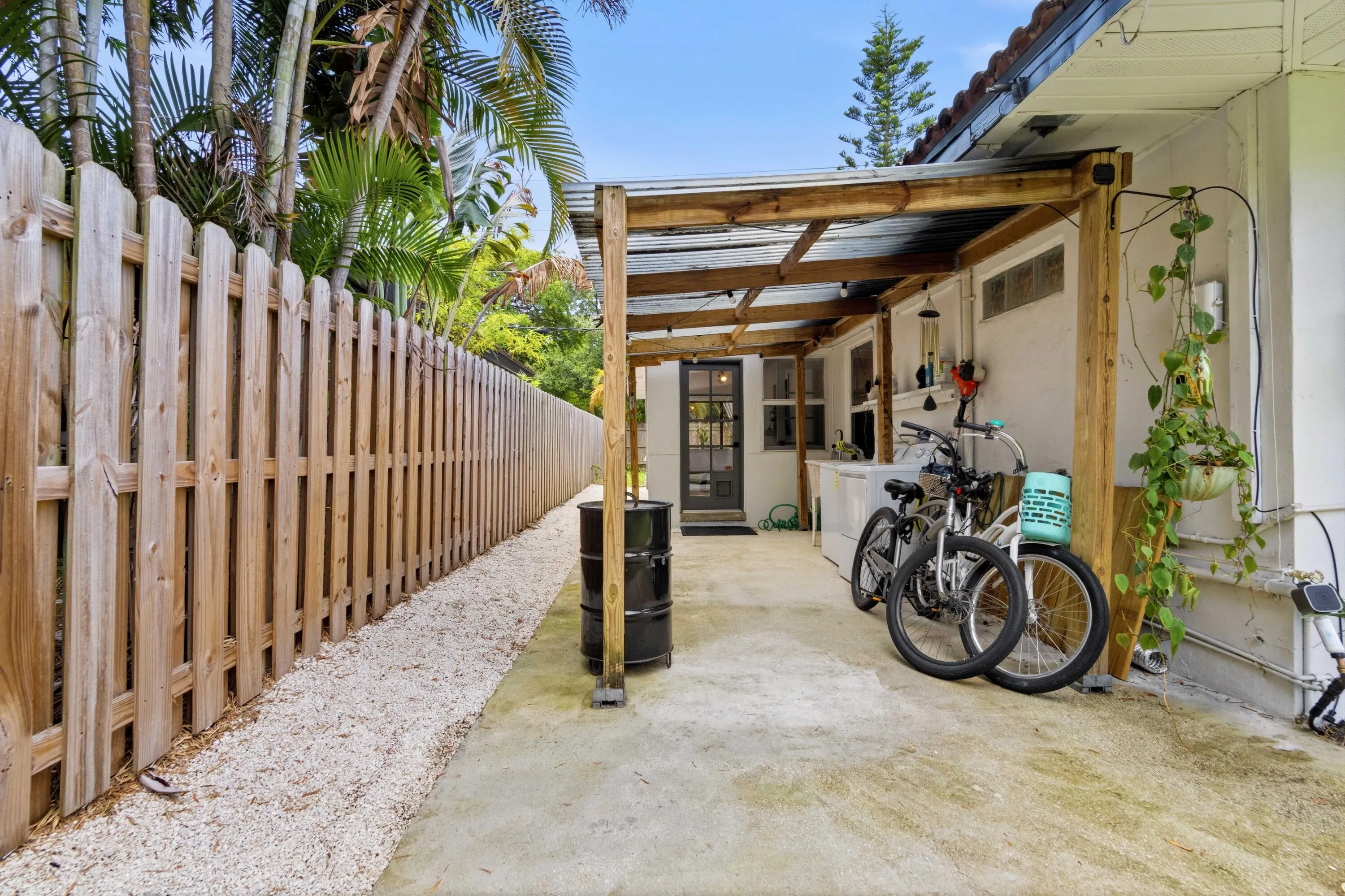 1400 NE 17th Ave_033