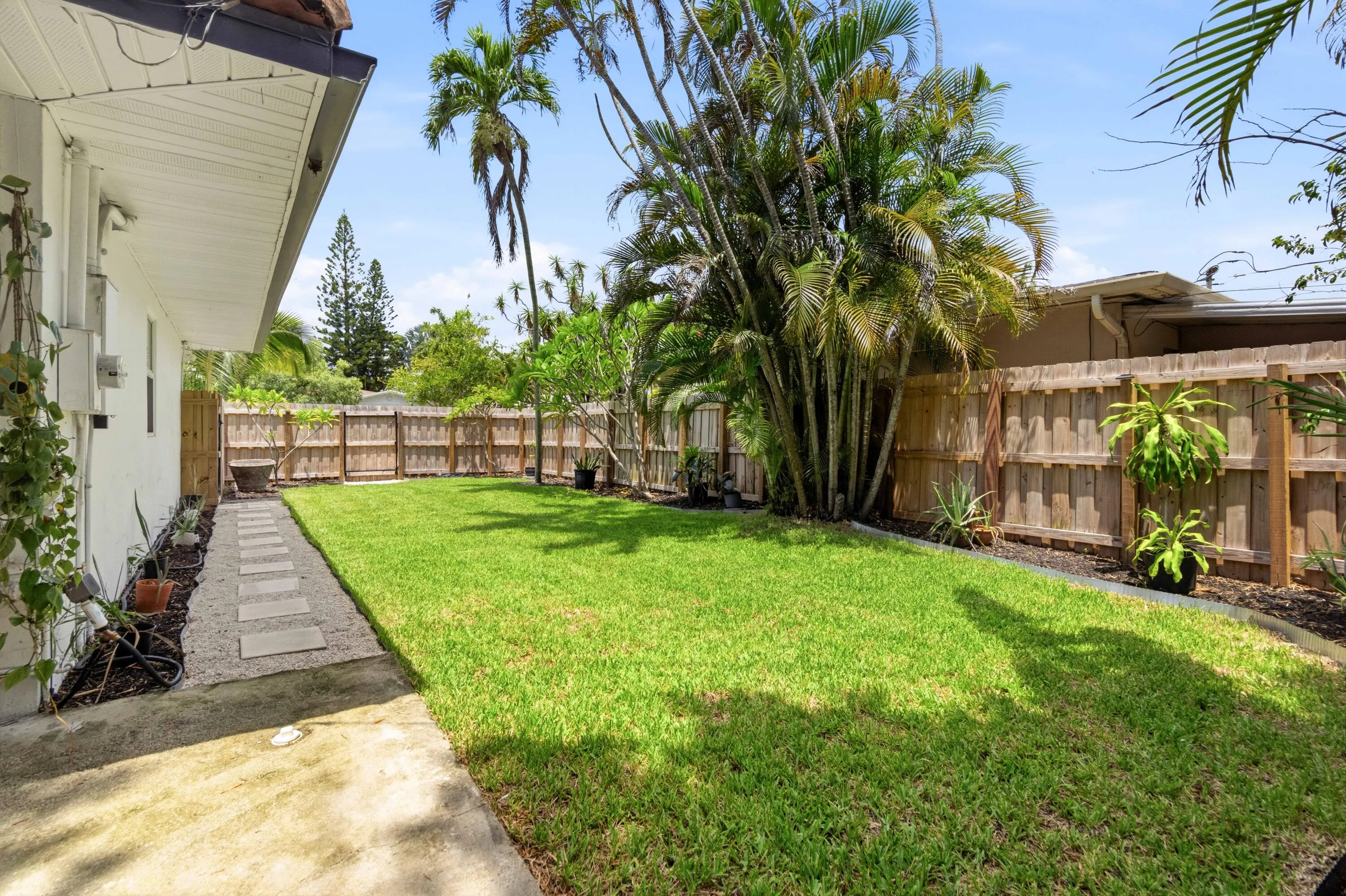 1400 NE 17th Ave_037