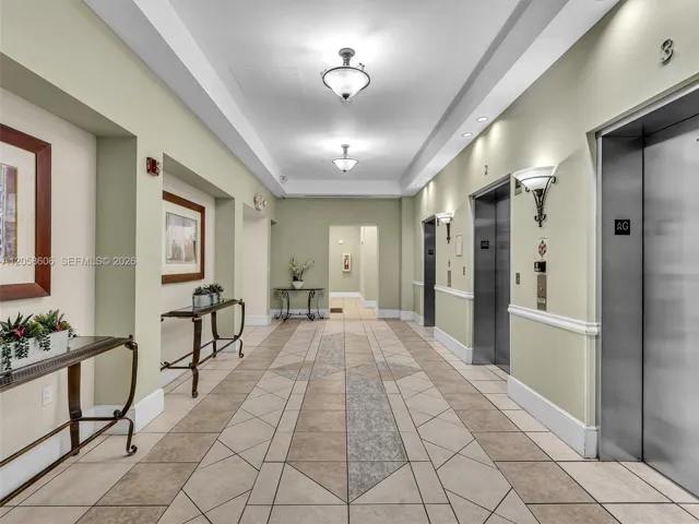 Douglas Grand Condo FOR SALE 50 MENORES AVE APT 518 CORAL GABLES, FL 33134