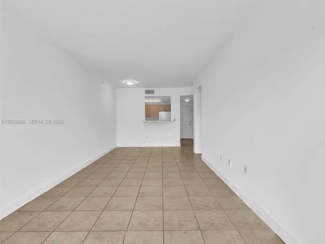 Douglas Grand Condo FOR SALE 50 MENORES AVE APT 518 CORAL GABLES, FL 33134