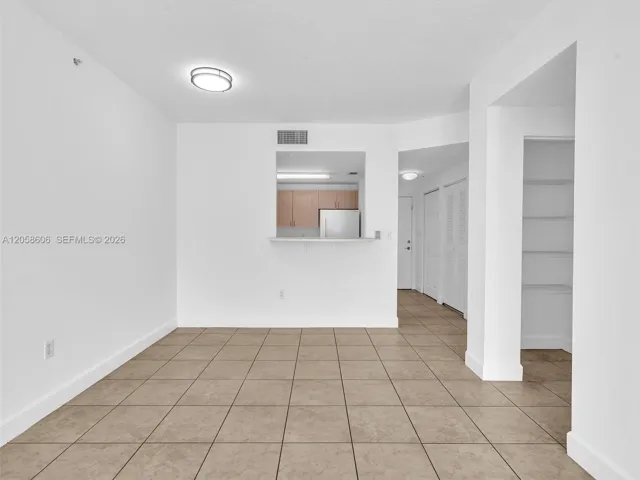 Douglas Grand Condo FOR SALE 50 MENORES AVE APT 518 CORAL GABLES, FL 33134