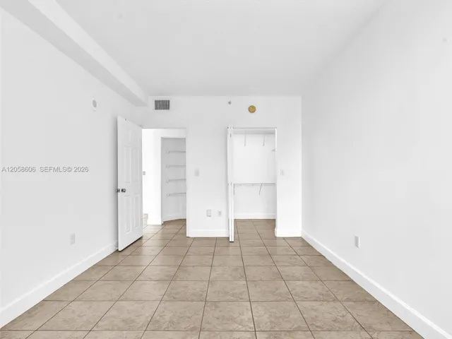 Douglas Grand Condo FOR SALE 50 MENORES AVE APT 518 CORAL GABLES, FL 33134