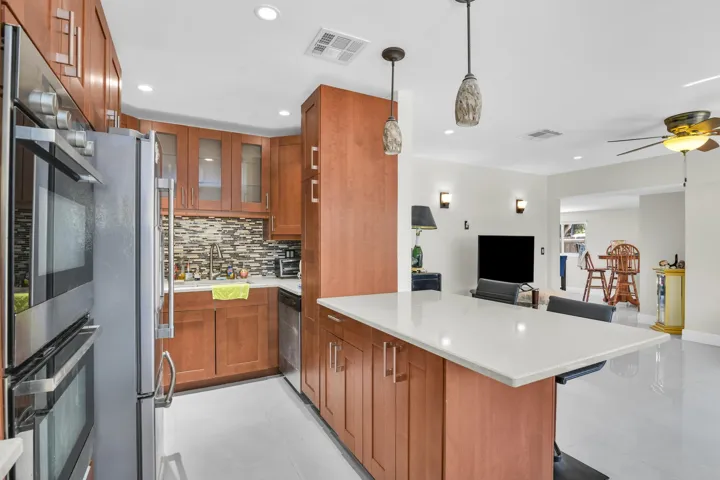 1218 SW Second Ave Pompano Beach - 12
