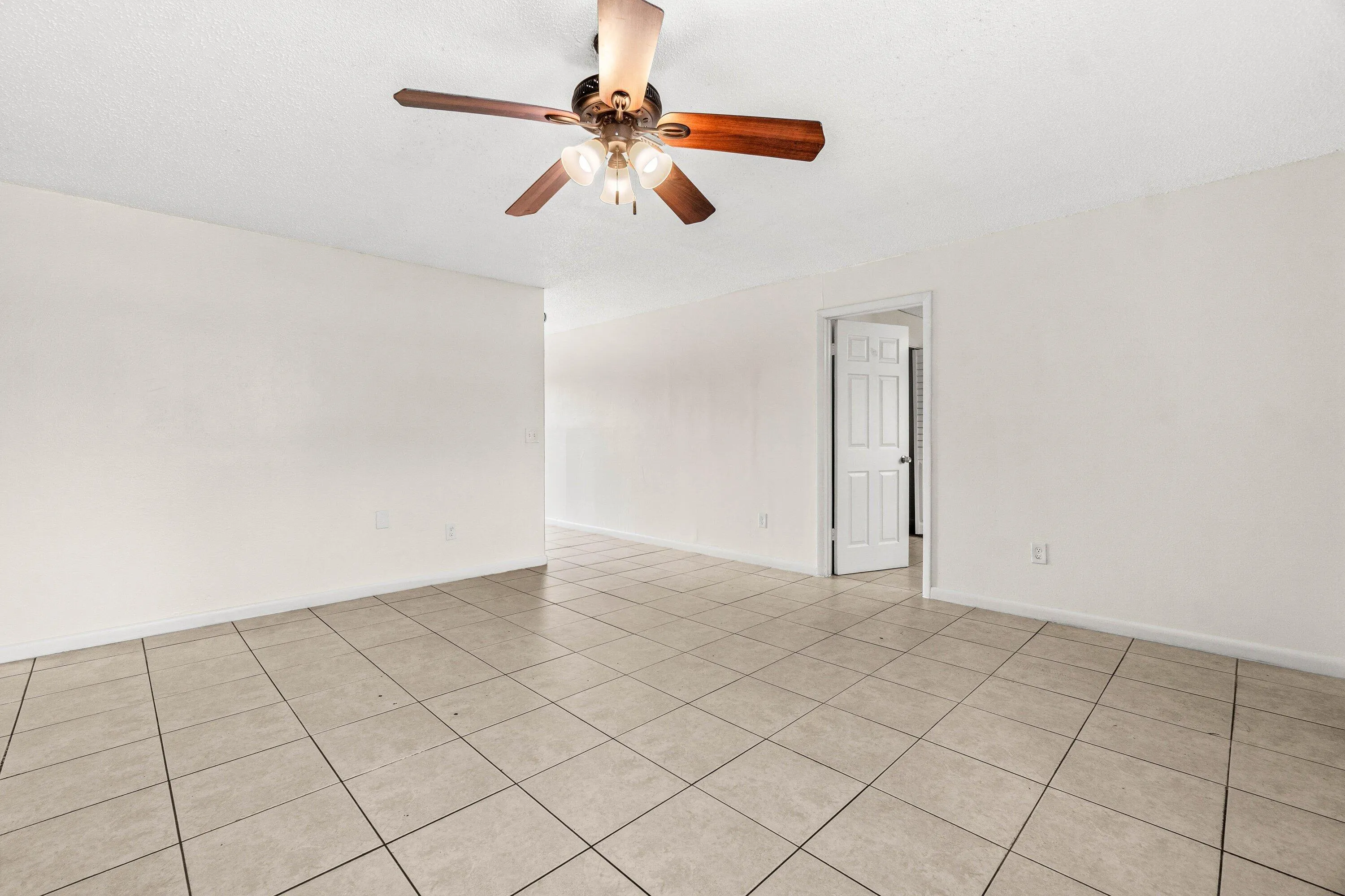011-4807GulfstreamRoad-LakeWorthBeach-FL