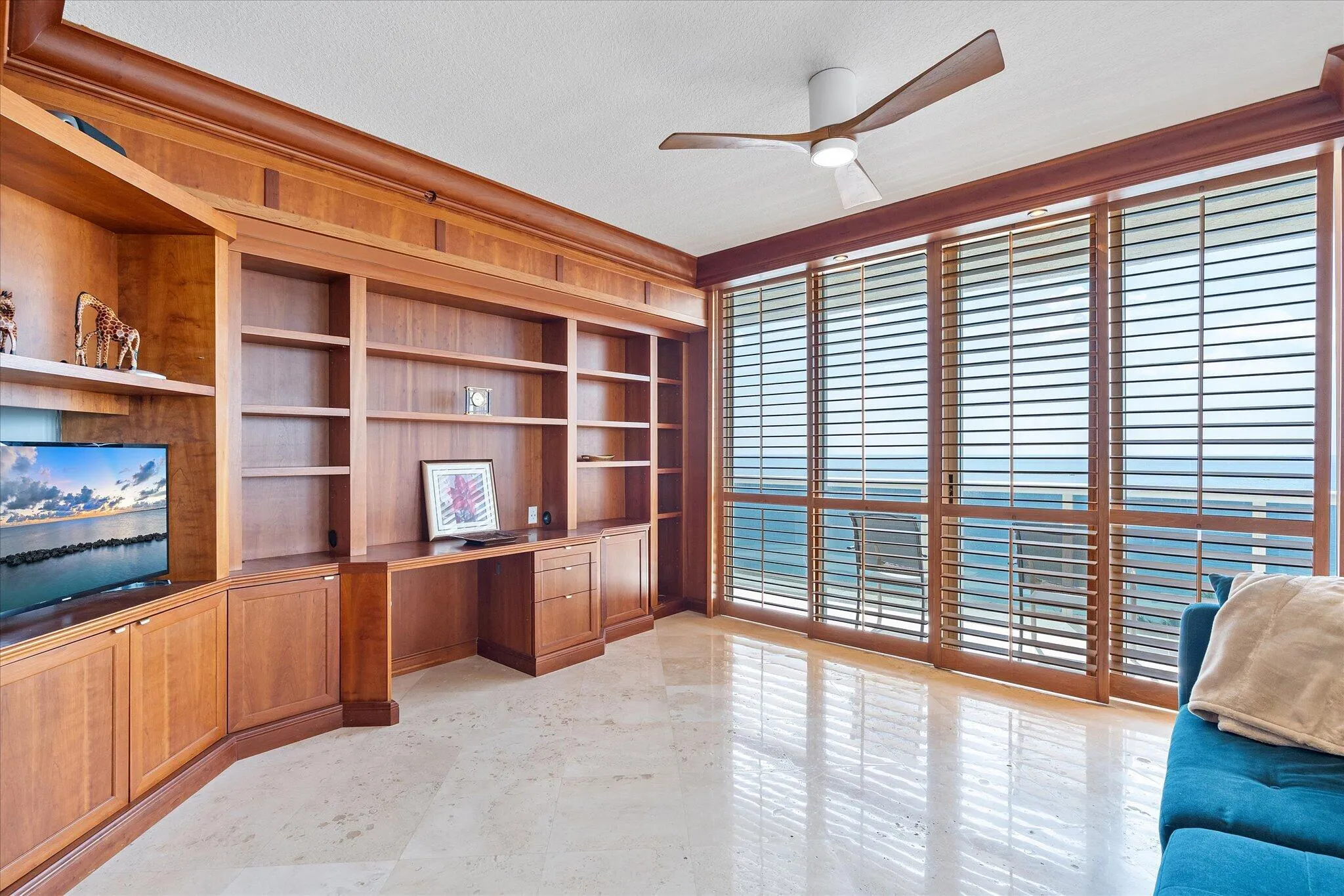 30-3100 N Ocean Blvd apt 1210_031