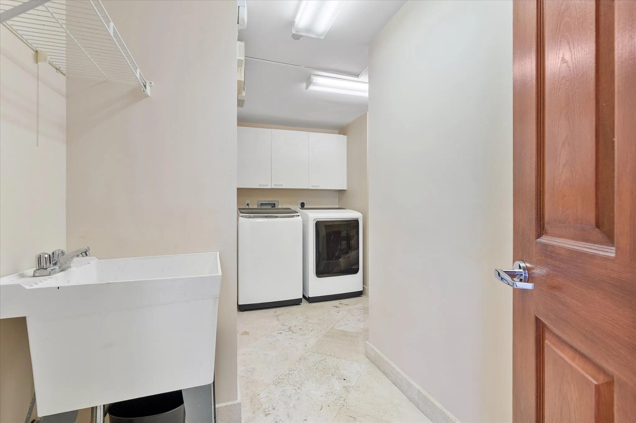 41-3100 N Ocean Blvd apt 1210_060