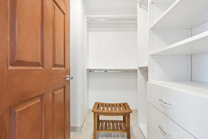 40-3100 N Ocean Blvd apt 1210_059