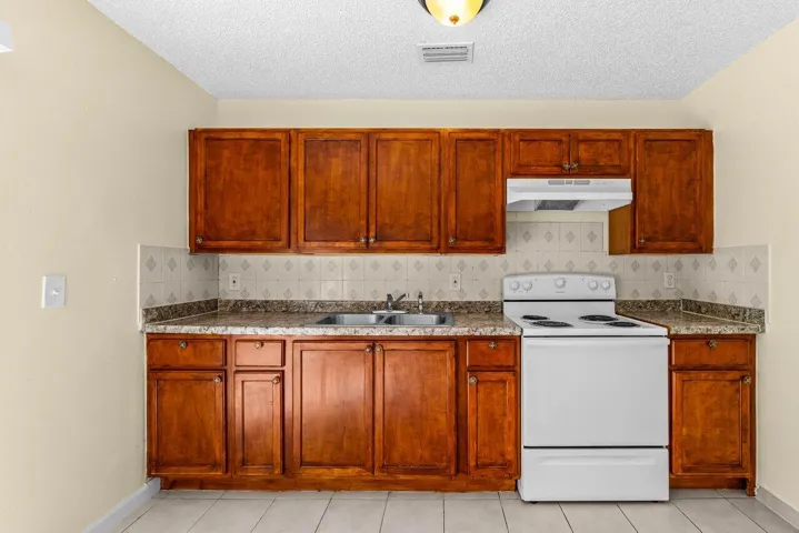 010-4863GulfstreamRoad-LakeWorthBeach-FL