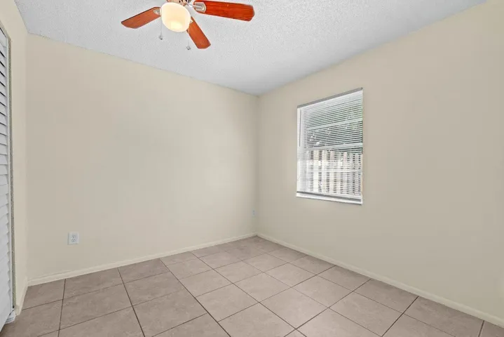 011-4863GulfstreamRoad-LakeWorthBeach-FL