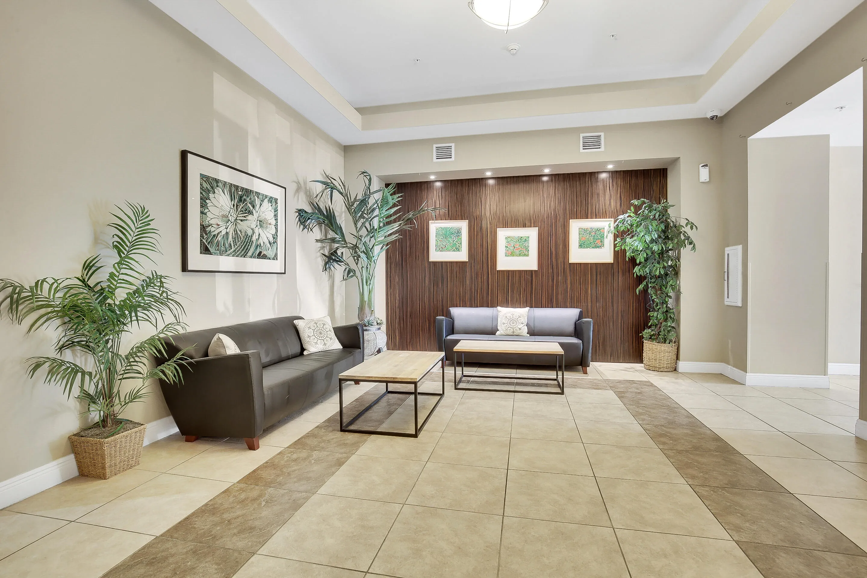 second lobby