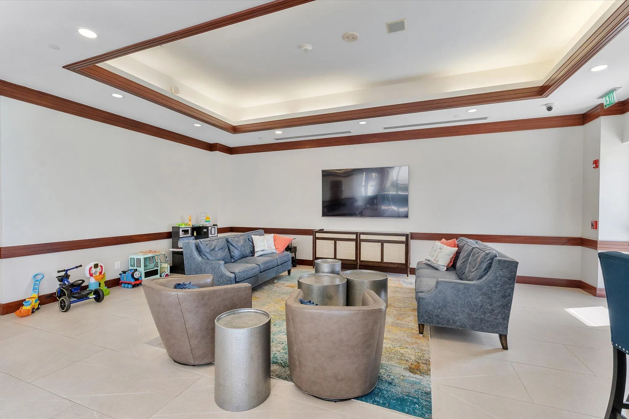 47-3200 N Ocean blvd unit 2505_047