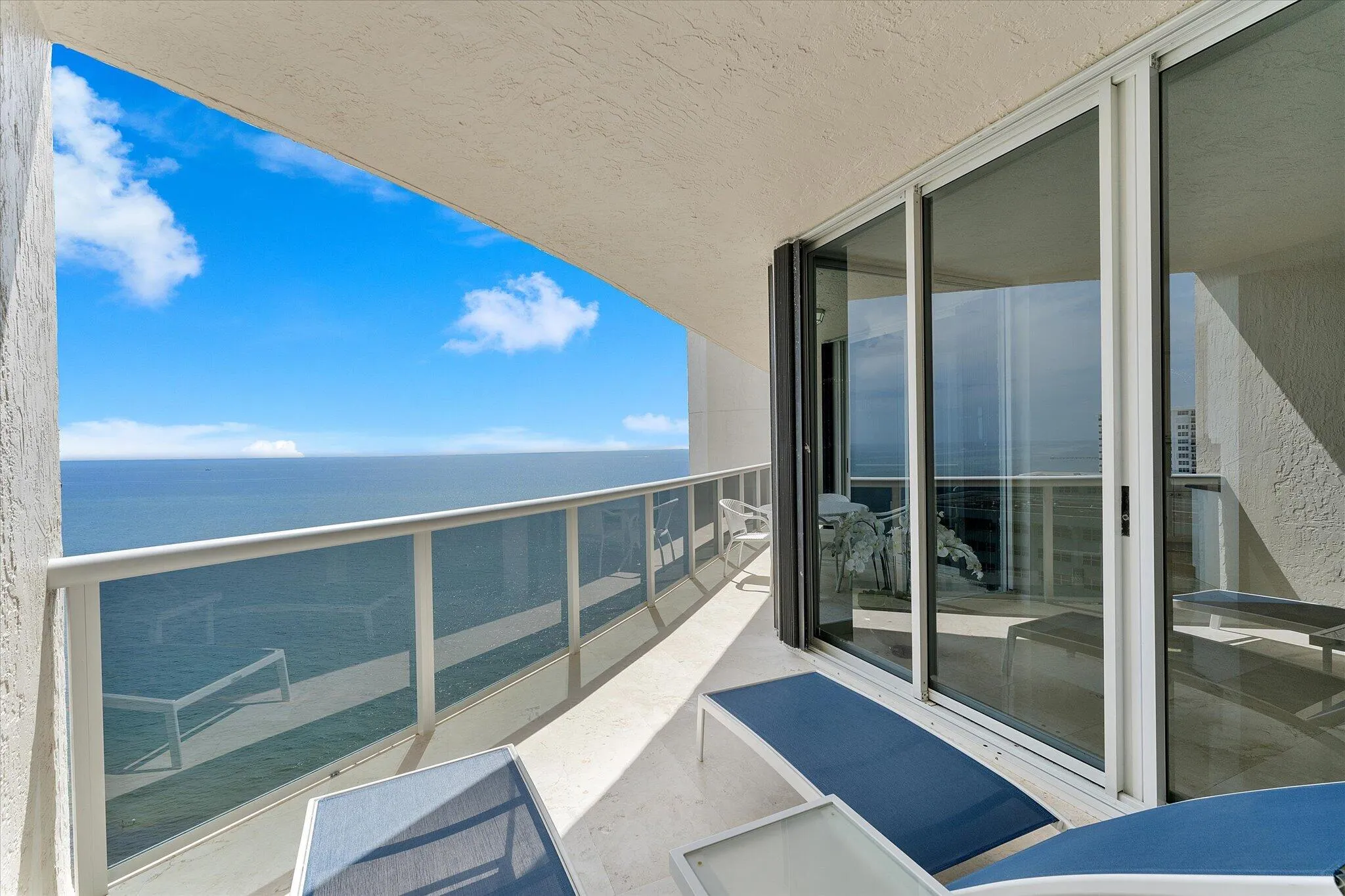 25-3200 N Ocean blvd unit 2505_025