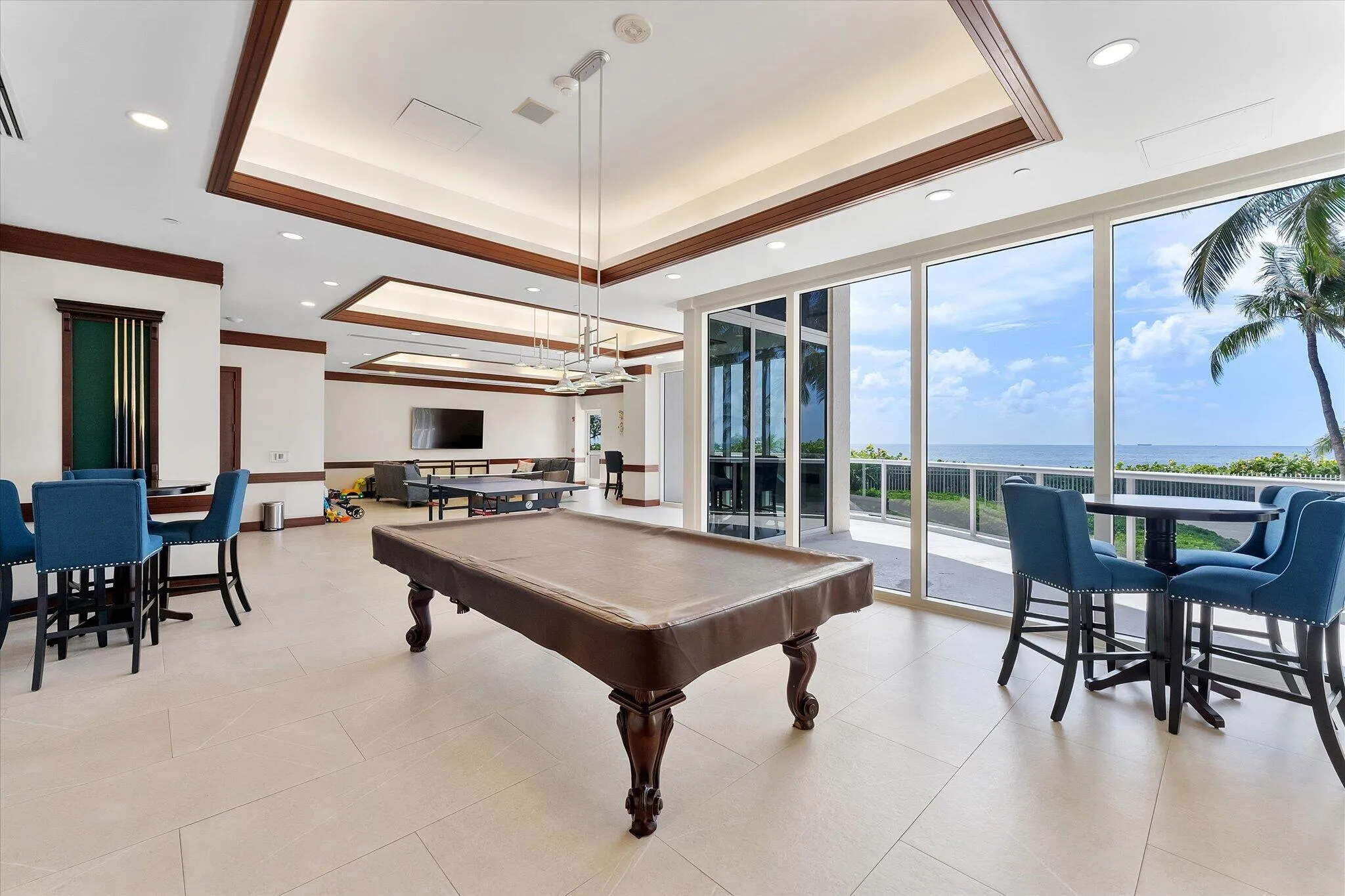46-3200 N Ocean blvd unit 2505_046