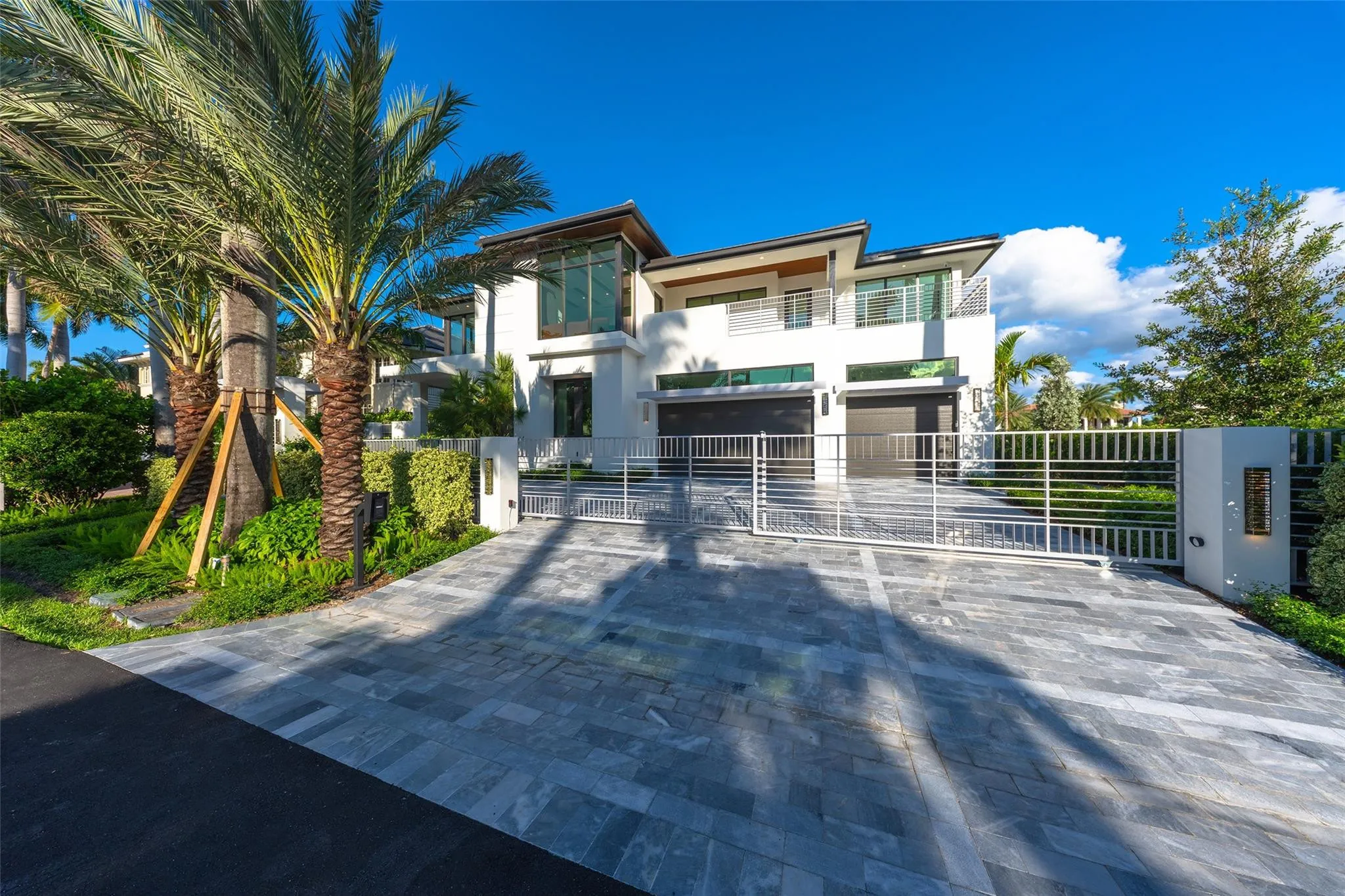 Three-Car Garage with Remote-Controlled Garage Doors