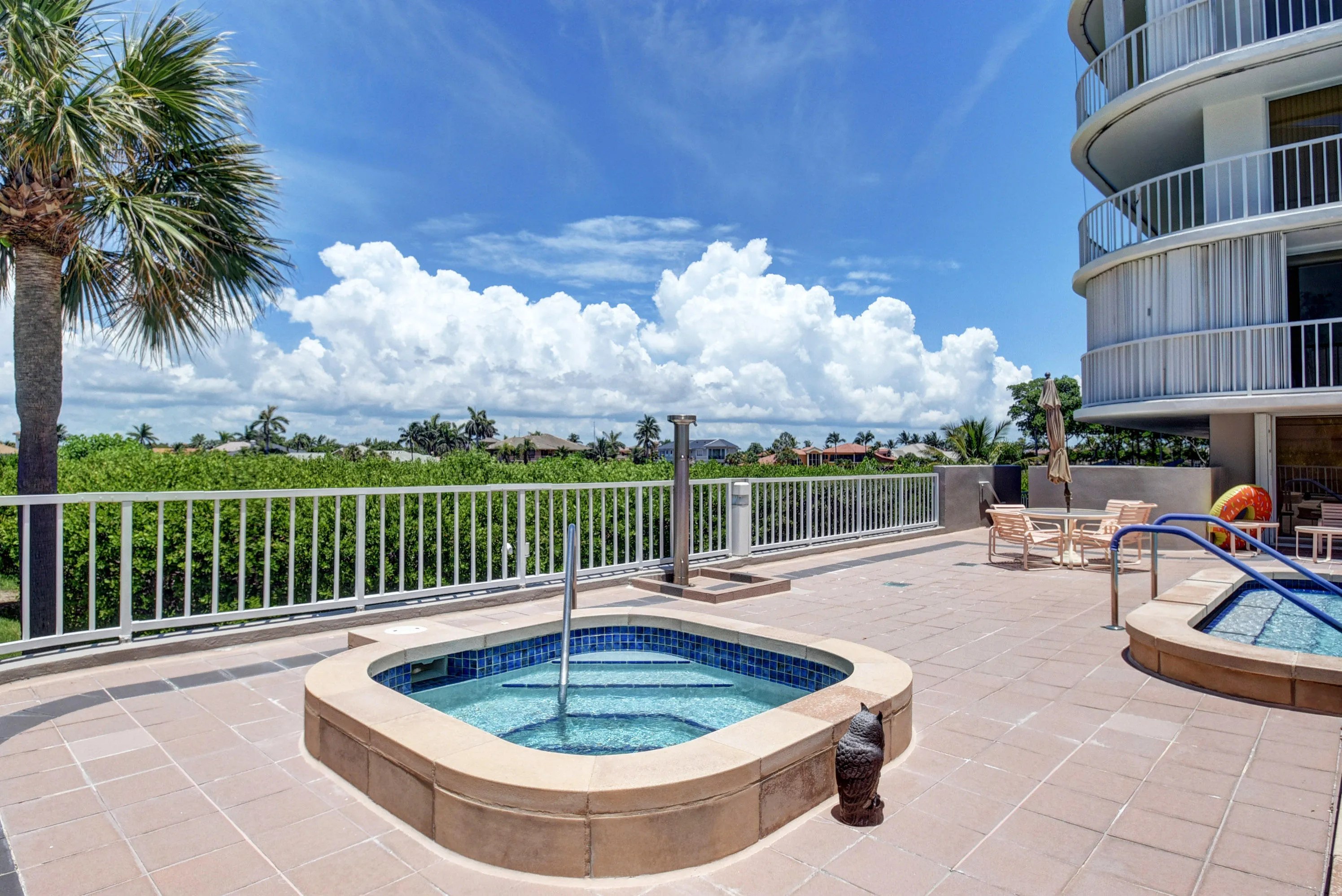 Villa hottub