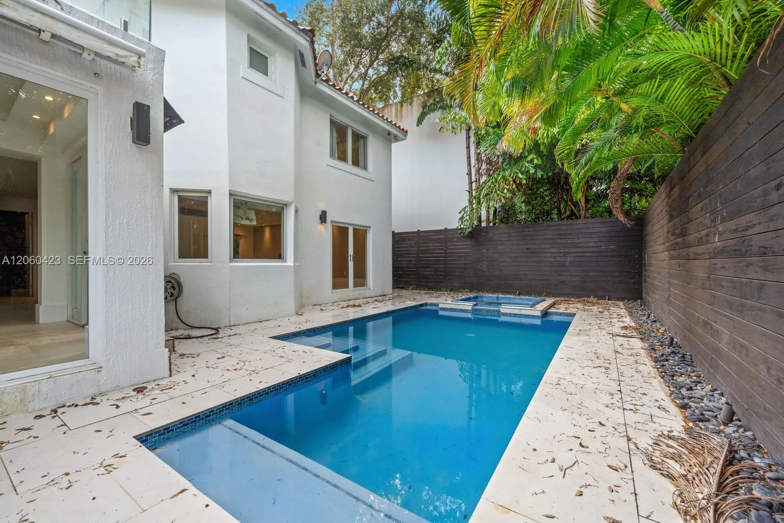 Property photo 25