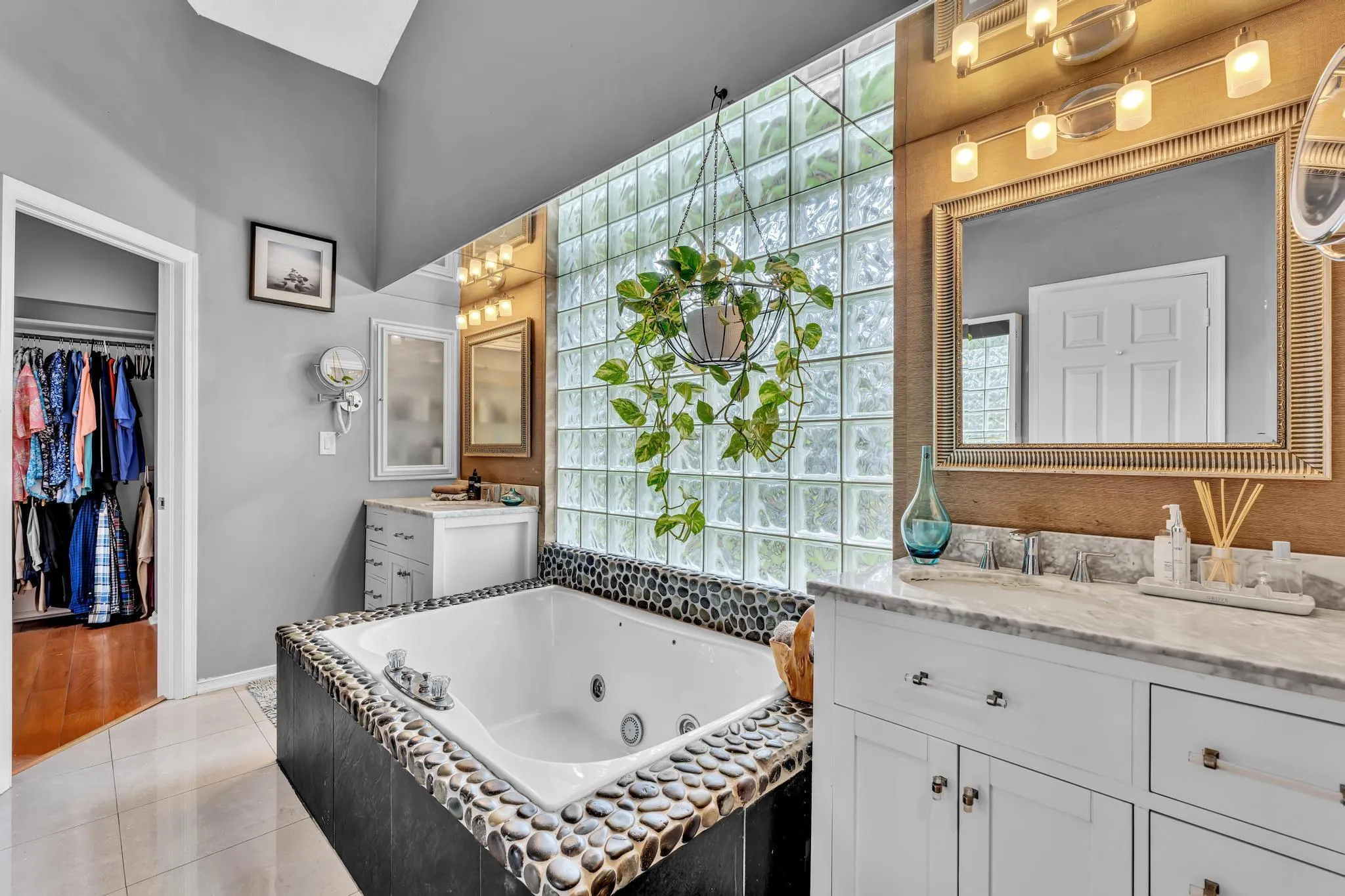 Property photo 73