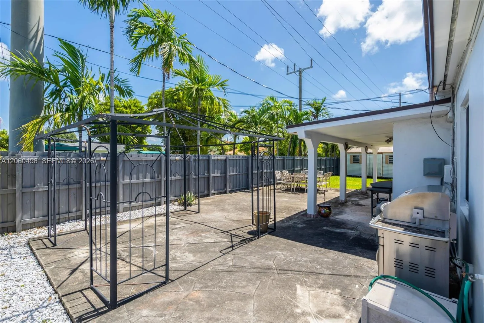 Property photo 32