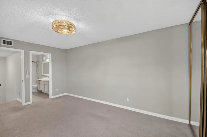 Guest Bedroom - Alternate View