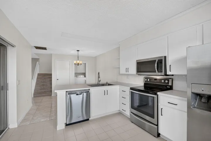 Kitchen - Alternate View