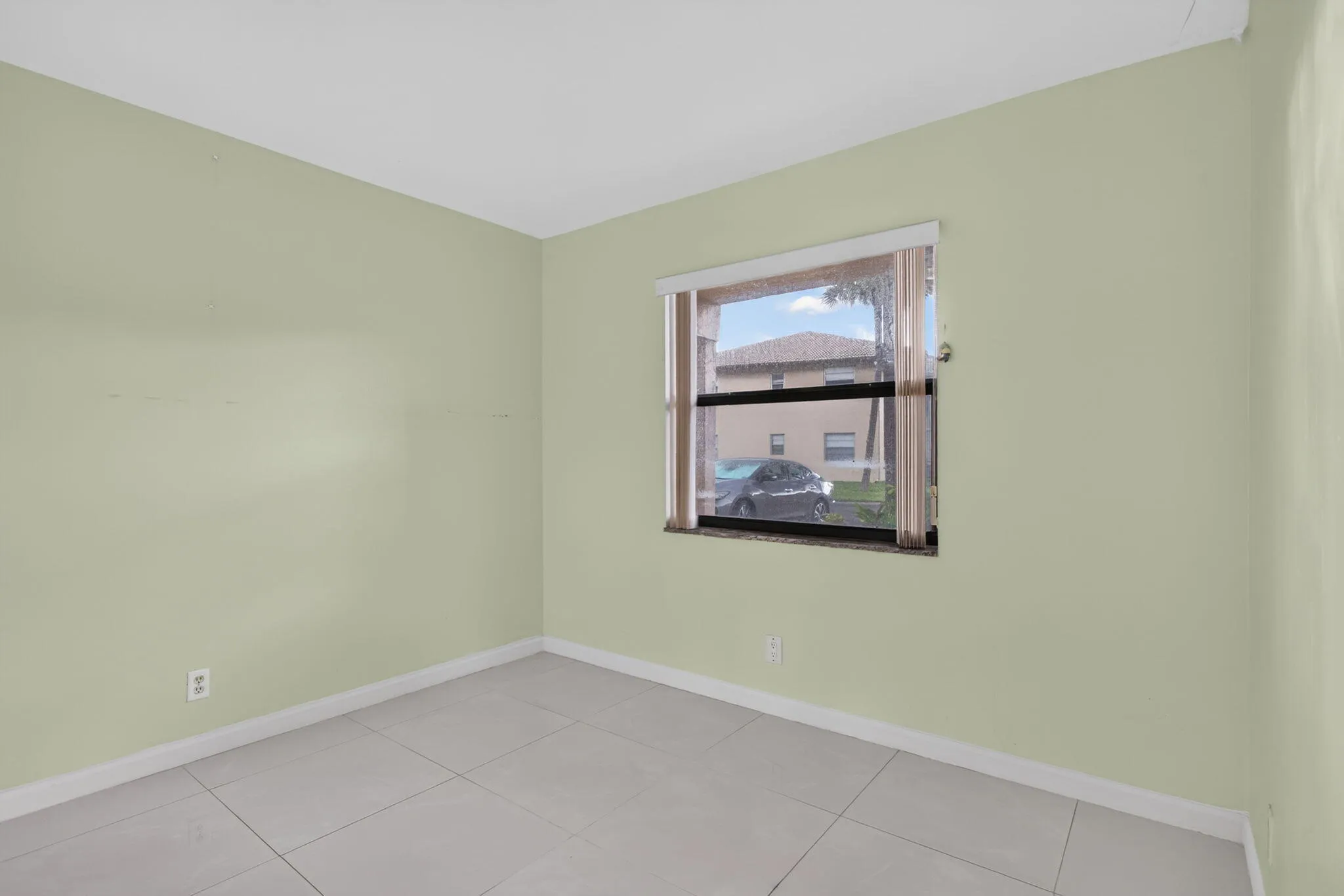 11-web-or-mls-5540-1848