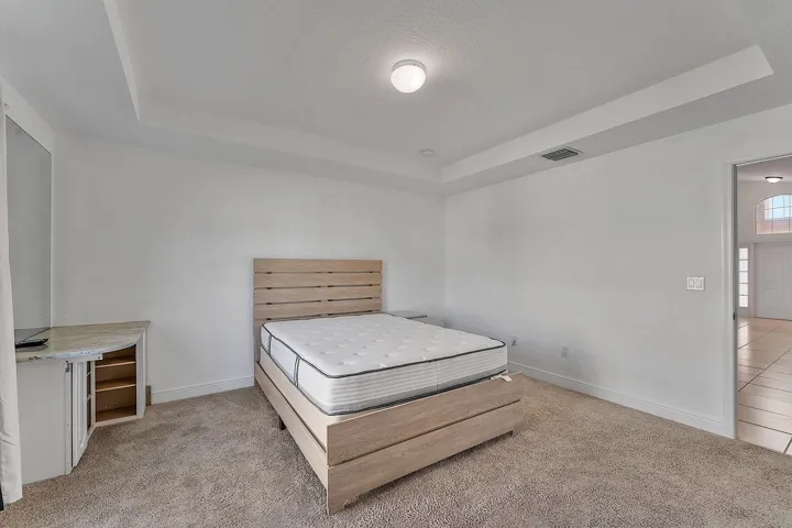 23-web-or-mls-9728 - 023