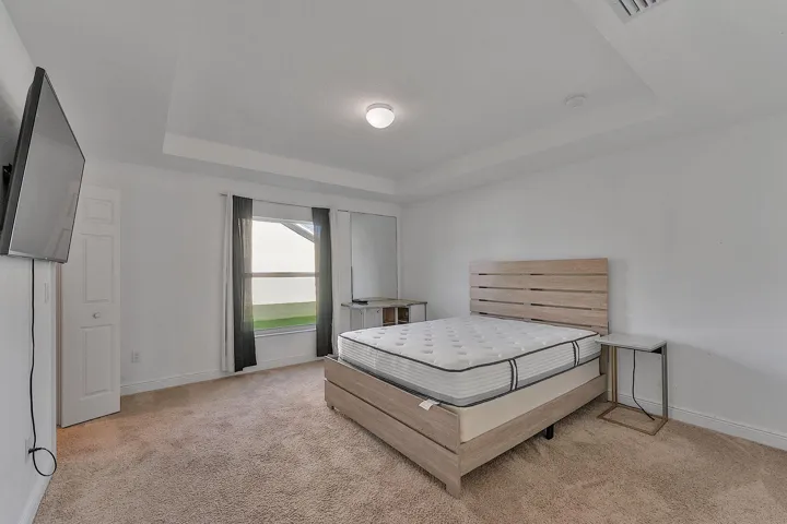 22-web-or-mls-9728 - 022