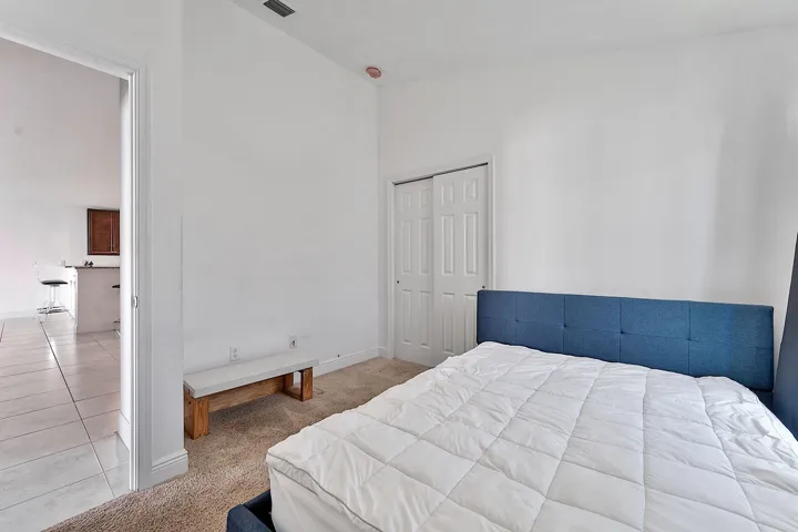 27-web-or-mls-9728 - 027