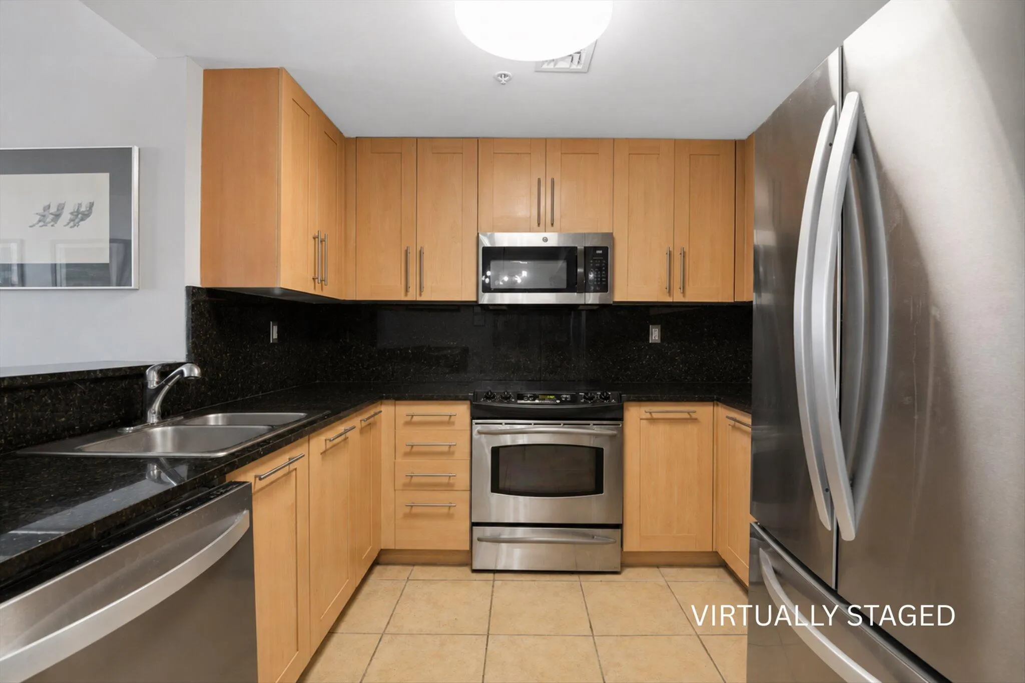 Kitchen (Virtually Staged)