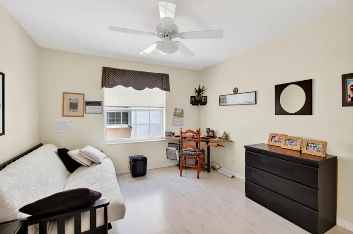 Guest Bedroom #1