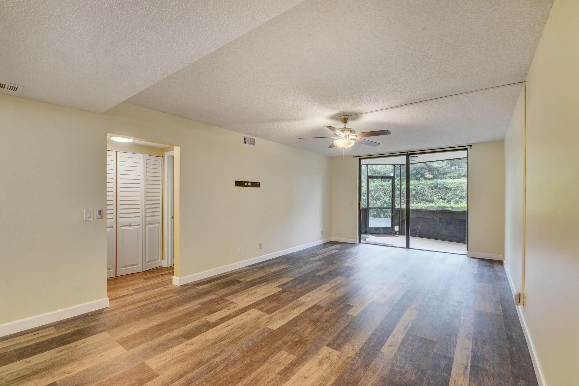 14_apartment (14)