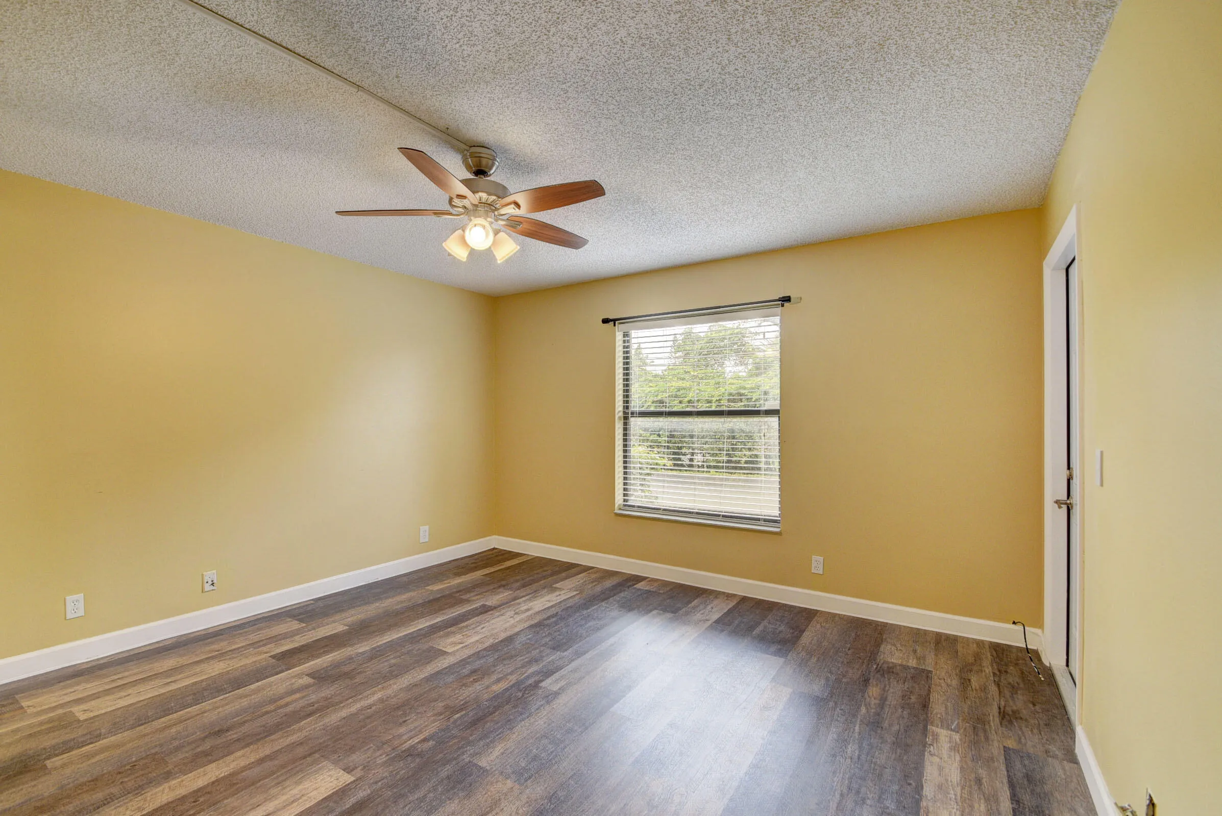 21_apartment (21)