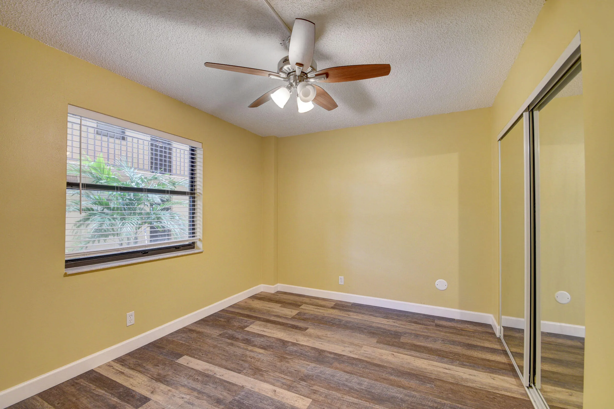 33_apartment (33)