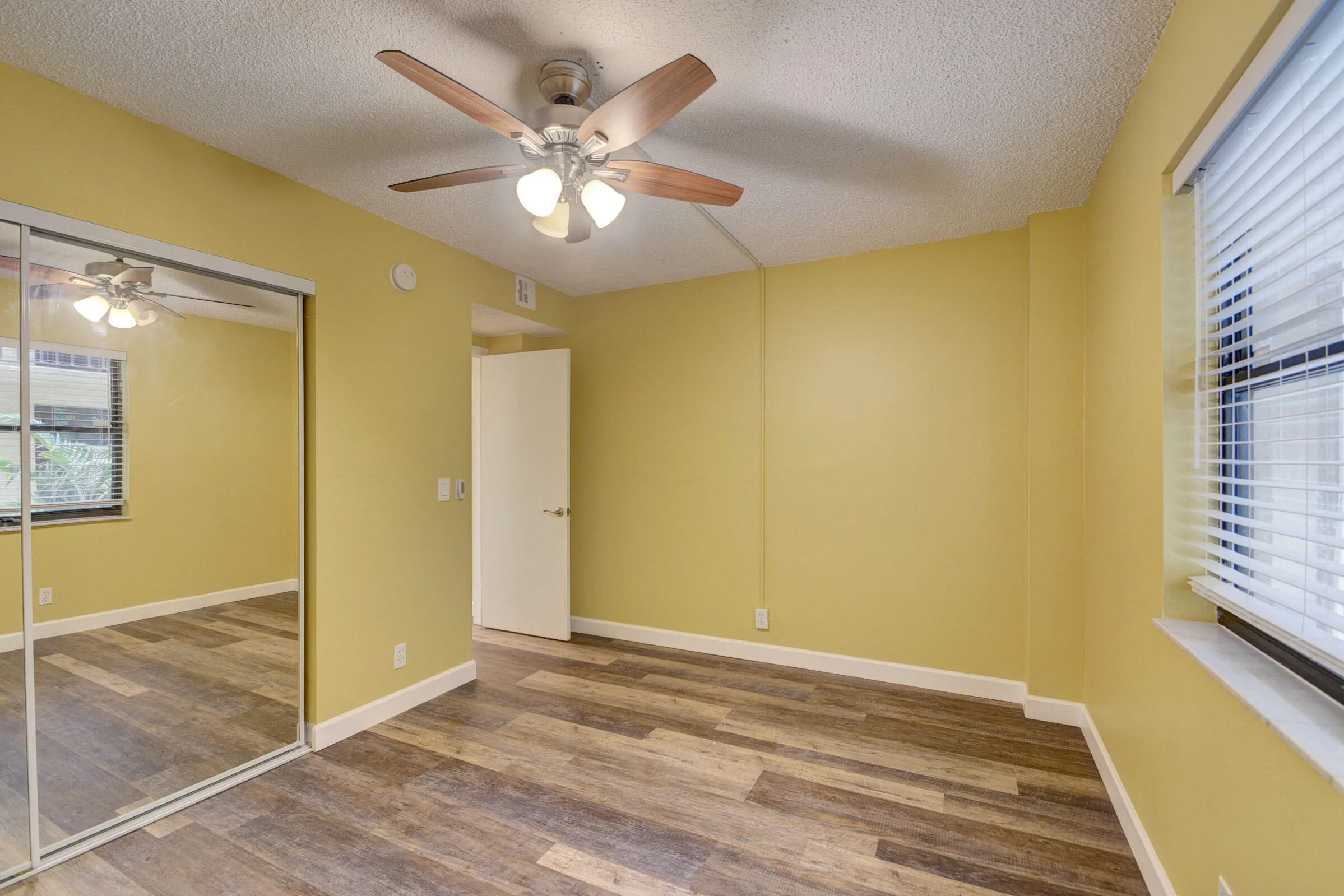35_apartment (35)