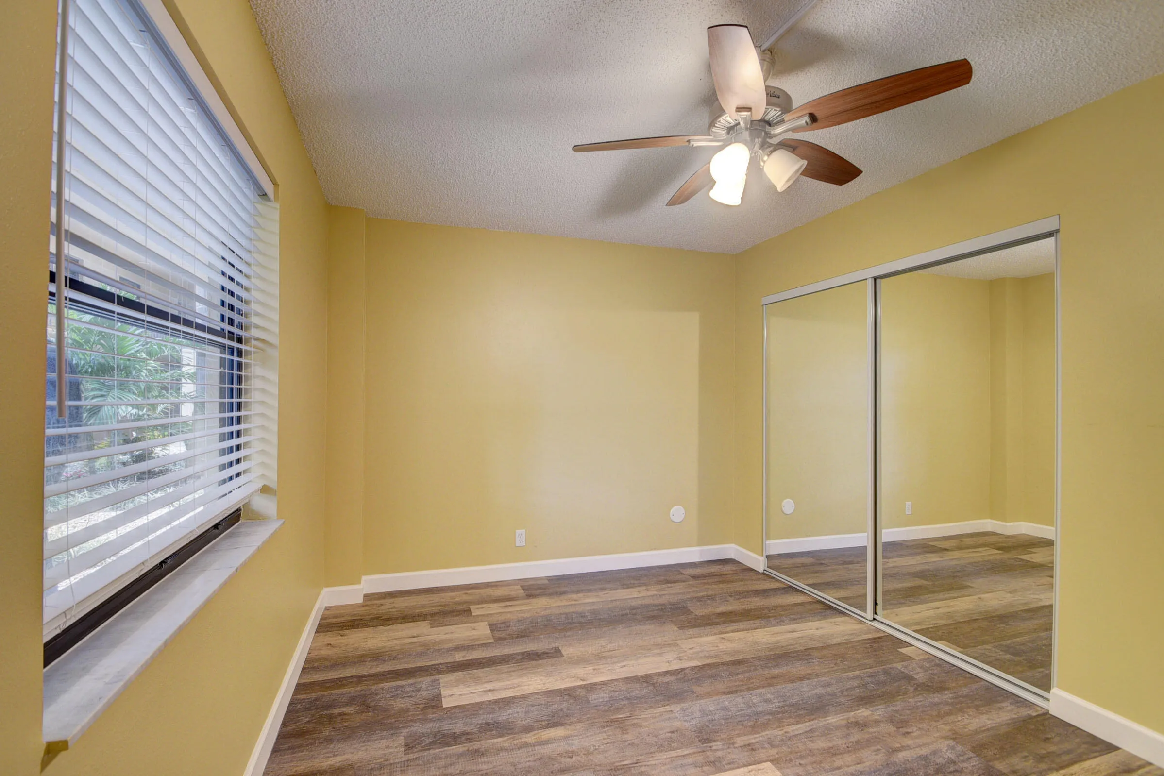 34_apartment (34)