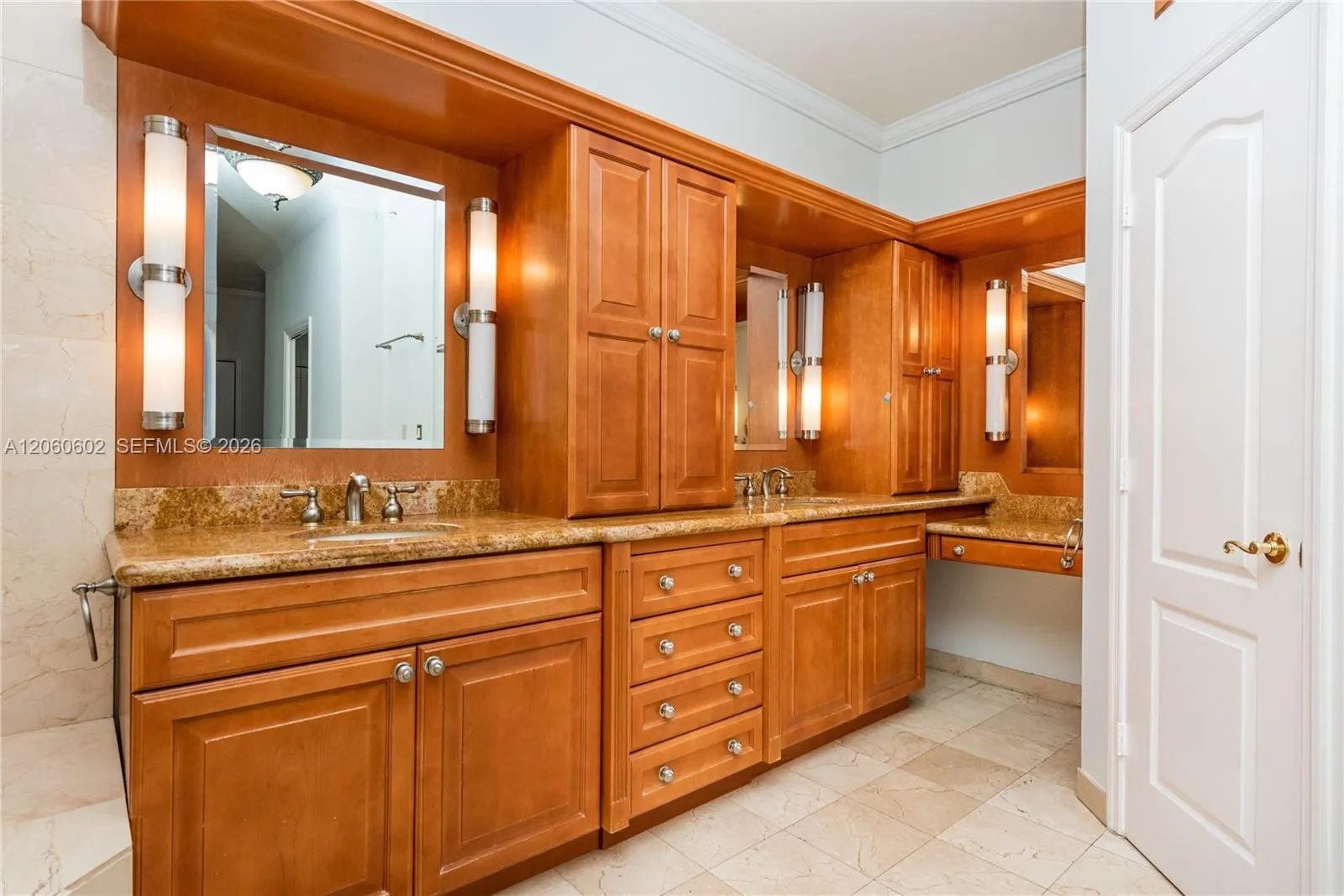 Property photo 85