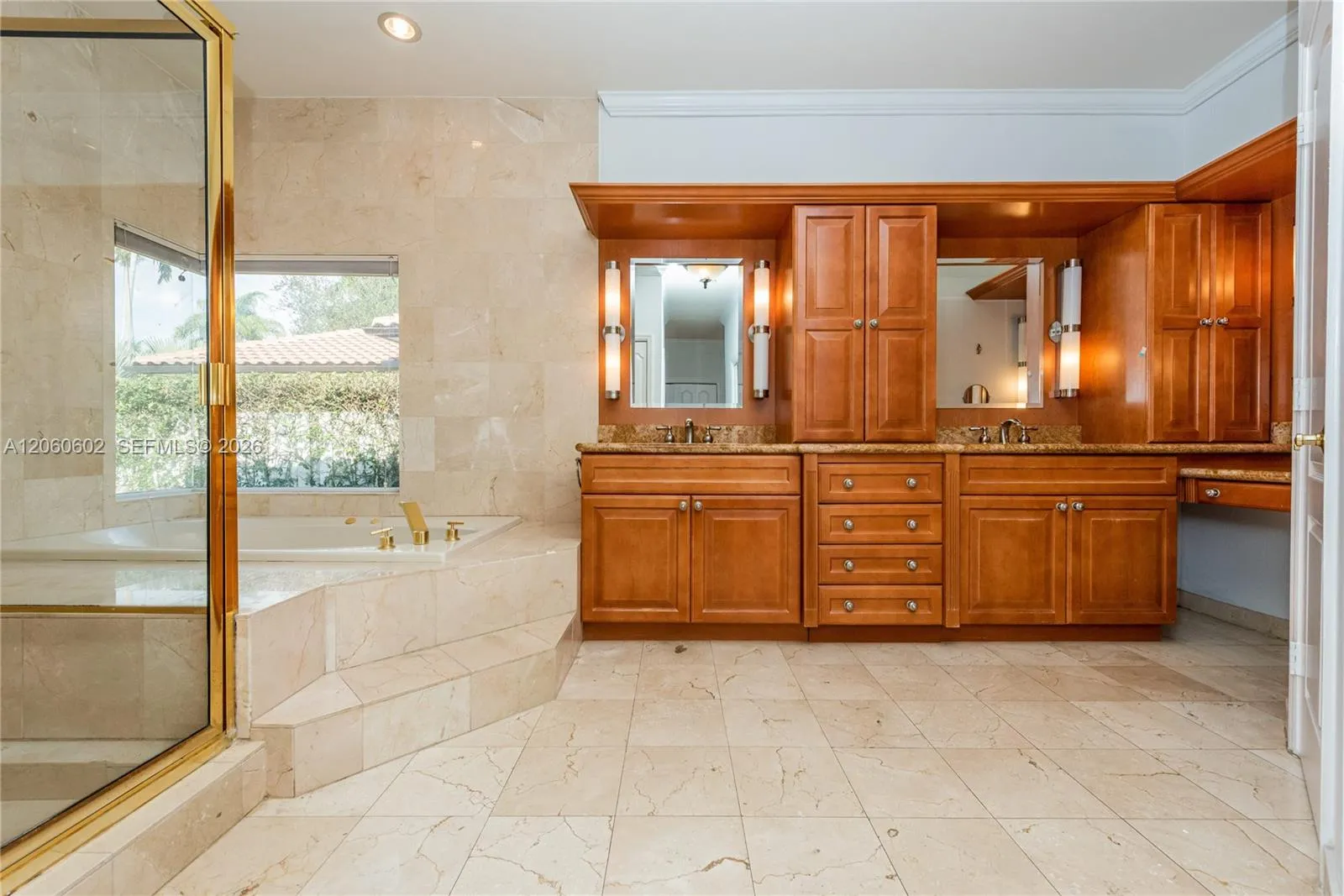 Property photo 96