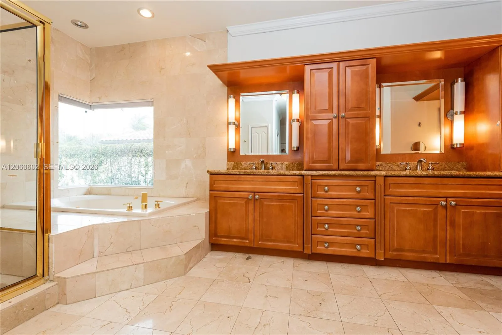 Property photo 78