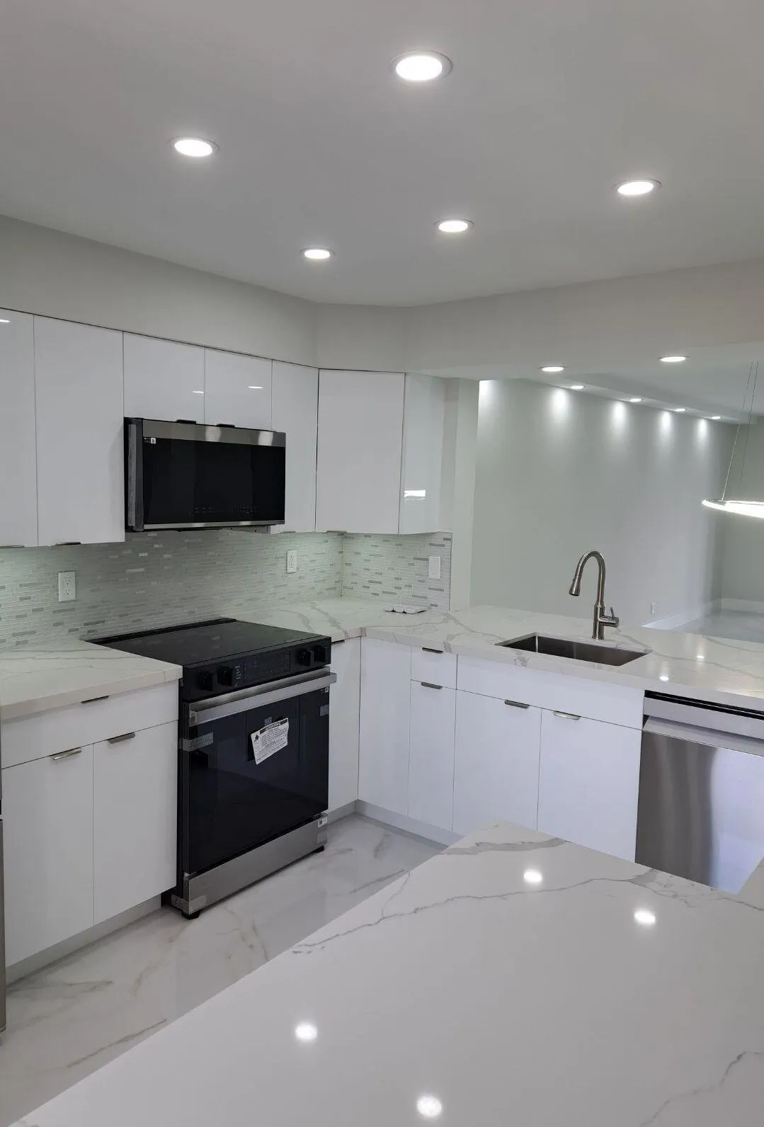 Bright Kitchen