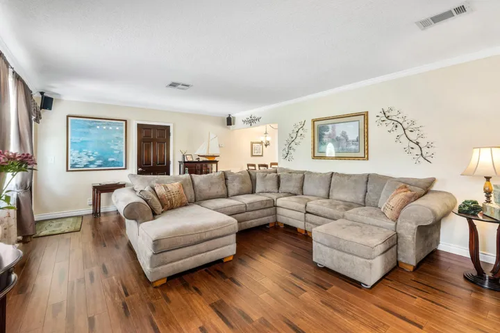 007-141DatePalmDrive-LakePark-FL-33403-S